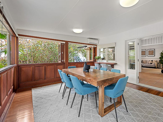 Wilston dining 1